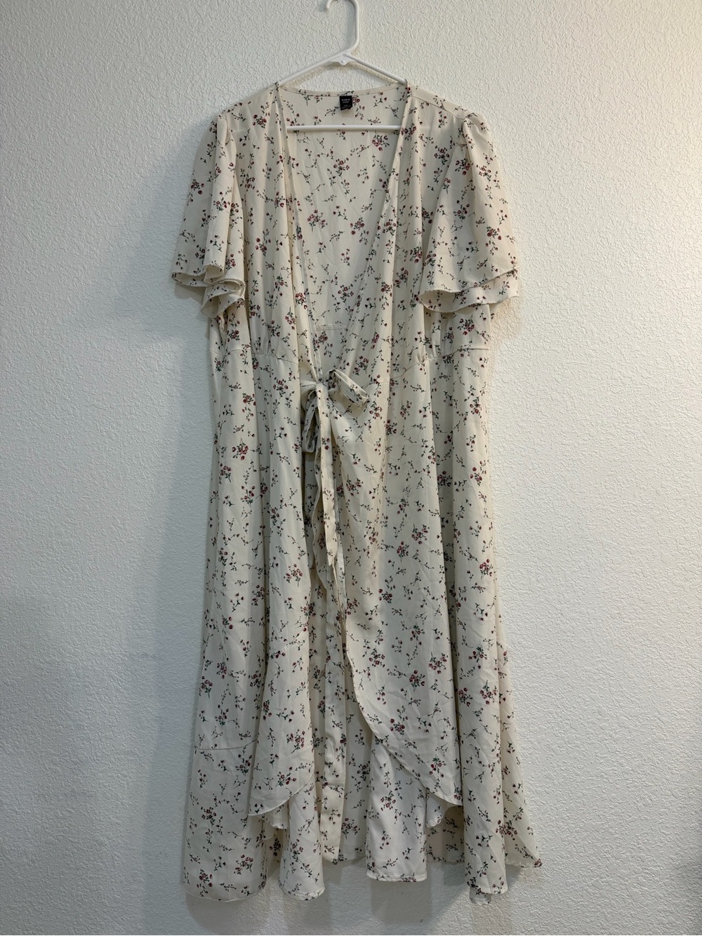 SHEIN Cream Floral Maxi Dress with Tie Fronte